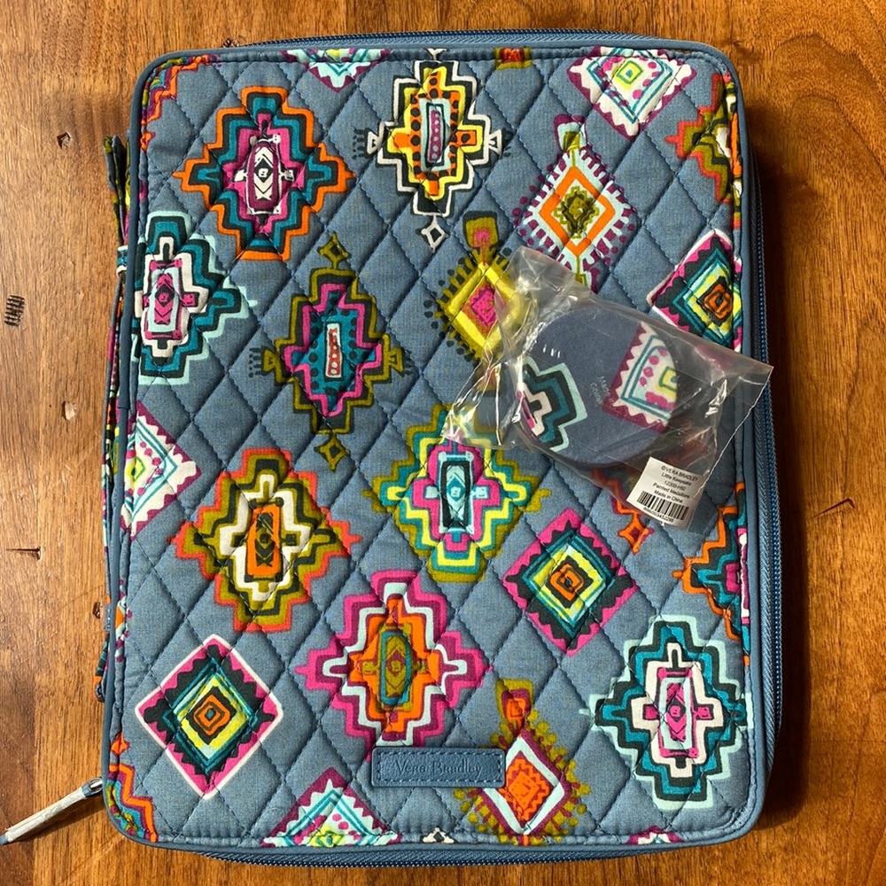 Vera Bradley Tablet tamer organizer/little keepsake